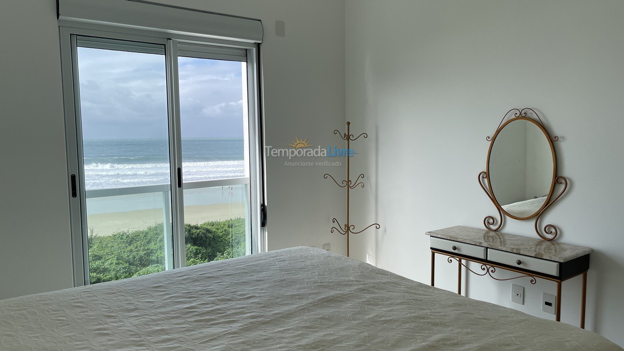 Apartamento para aluguel de temporada em Florianopolis (Praia dos Ingleses)