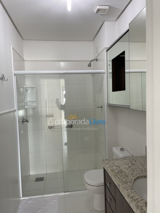 Apartamento para aluguel de temporada em Florianopolis (Praia dos Ingleses)