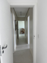 Maravilhoso apartamento 2 dorm Vista Praia Santinho Condominio luxuoso