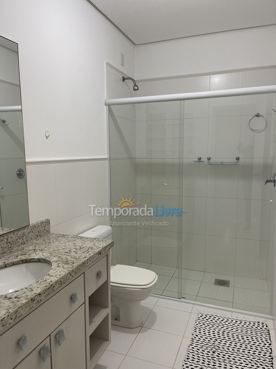 Apartamento para aluguel de temporada em Florianopolis (Praia dos Ingleses)