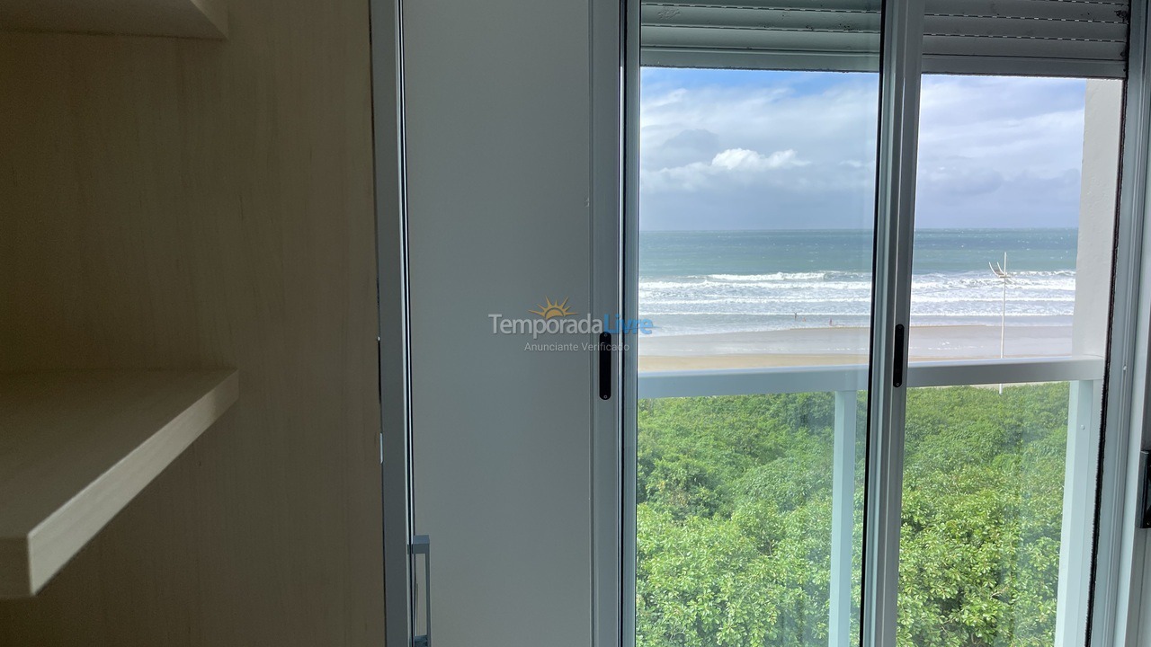 Apartamento para aluguel de temporada em Florianopolis (Praia dos Ingleses)