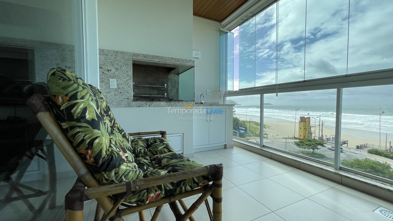 Apartamento para aluguel de temporada em Florianopolis (Praia dos Ingleses)