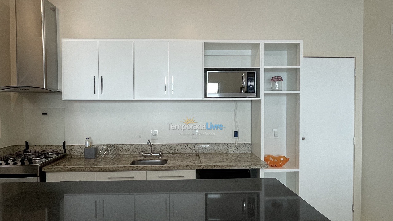 Apartamento para aluguel de temporada em Florianopolis (Praia dos Ingleses)