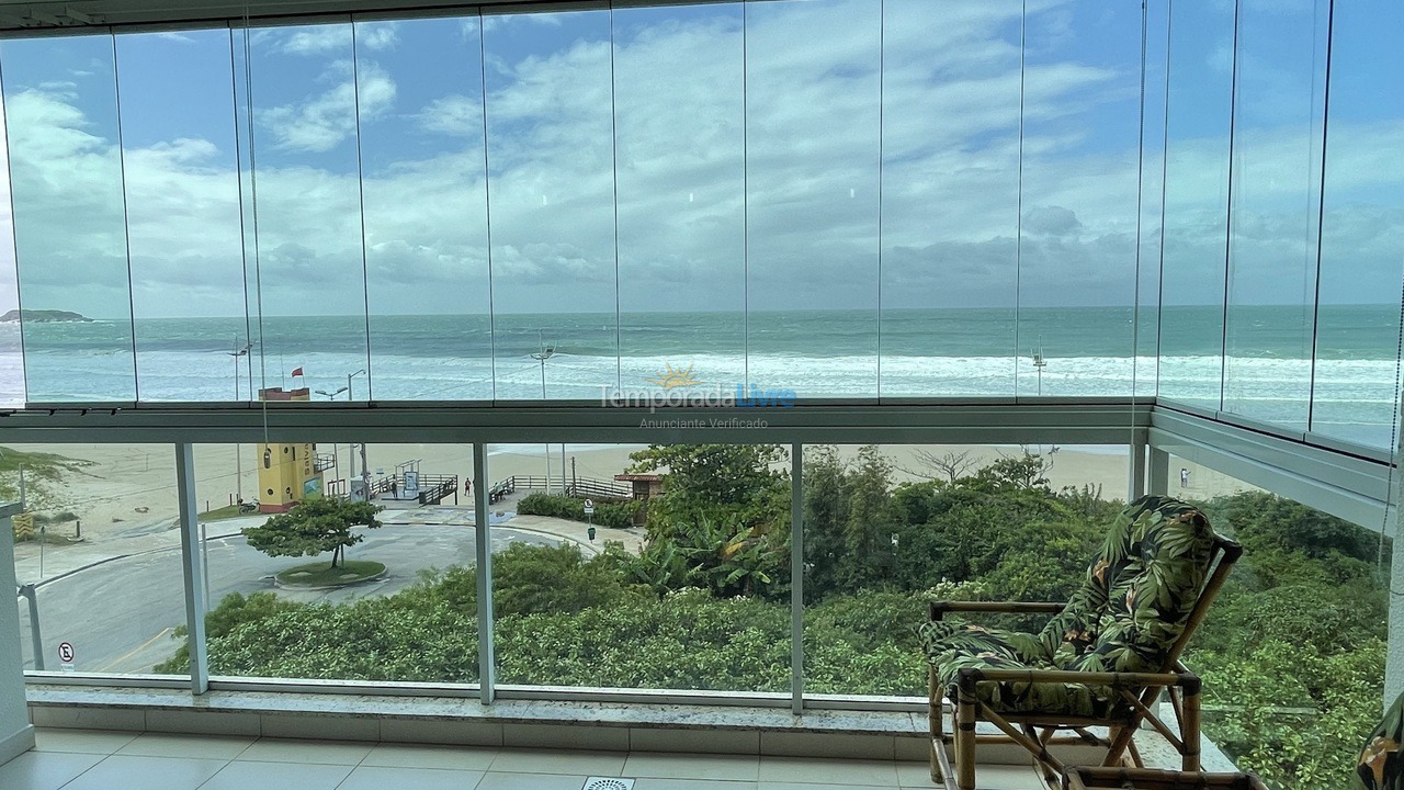 Apartamento para aluguel de temporada em Florianopolis (Praia dos Ingleses)