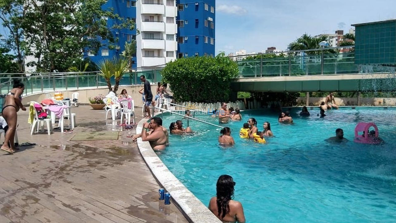 Apartamento para aluguel de temporada em Caldas Novas (Centro)