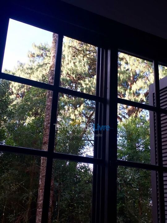 Apartamento para aluguel de temporada em Gramado (Knorr Ville)