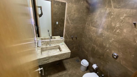 Piscina izquierda bien ubicada a 5 min de Flamboyant