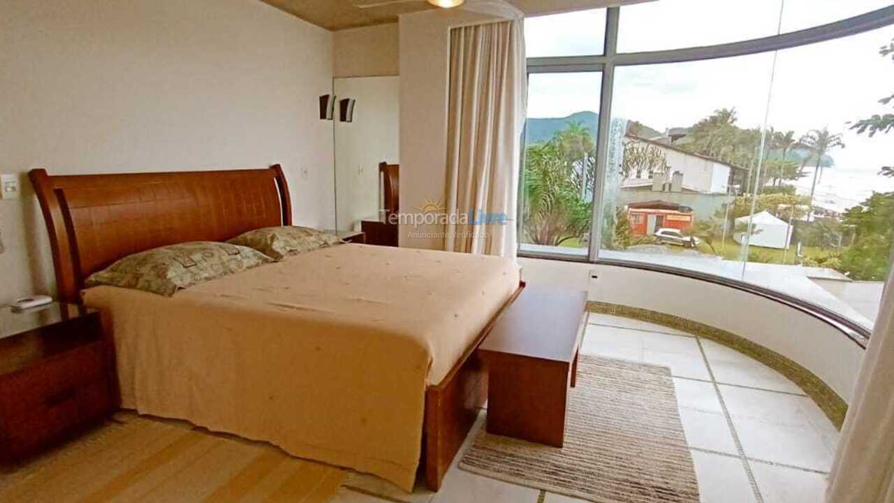 Casa para aluguel de temporada em São Sebastião (Juquehy)