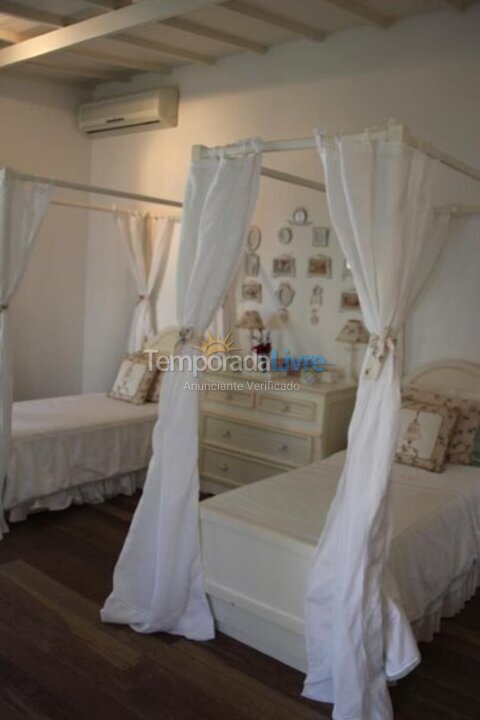 Casa para alquiler de vacaciones em São Sebastião (Barra do Una)