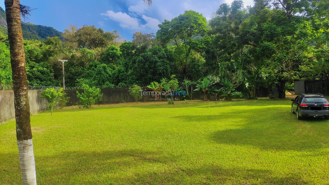 Casa para aluguel de temporada em Cachoeiras de Macacu (Cachoeiras de Macacu)