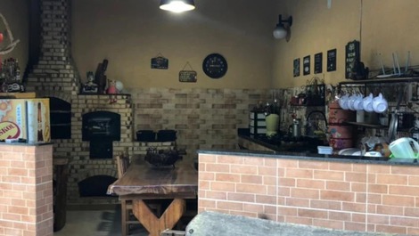 Casa de campo com piscina