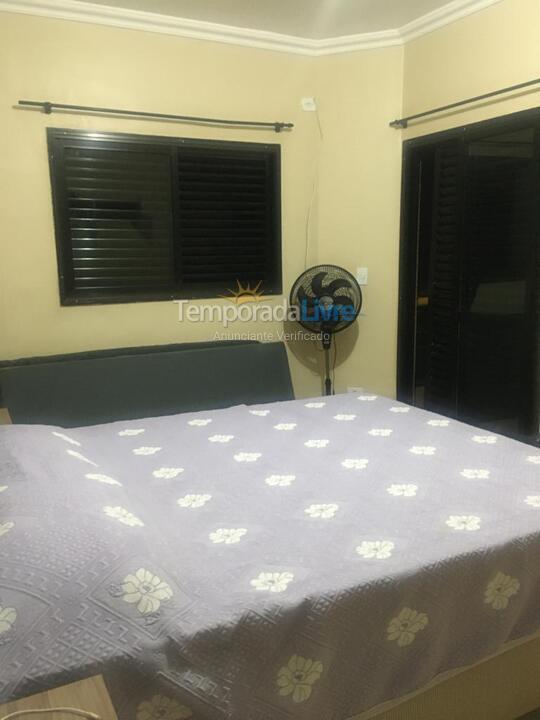 Apartment for vacation rental in Praia Grande (Praia do Caiçara)