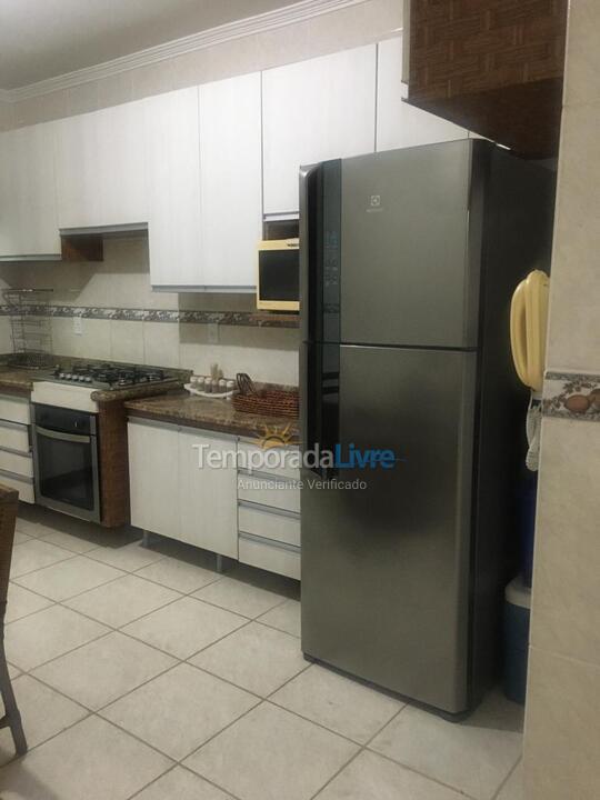 Apartment for vacation rental in Praia Grande (Praia do Caiçara)