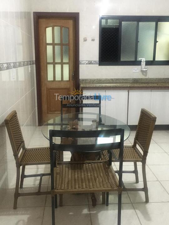 Apartment for vacation rental in Praia Grande (Praia do Caiçara)