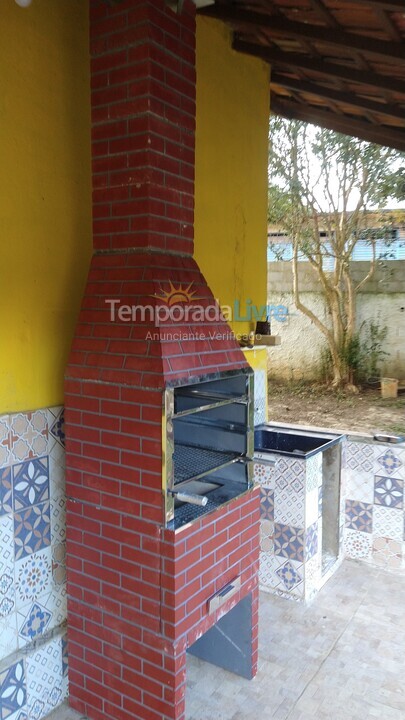 Casa para aluguel de temporada em Santo Antônio do Pinhal (Santo Antonio do Pinhal)