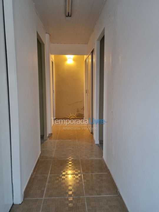 Casa para aluguel de temporada em Fortaleza (Cidade dos Funcionários)