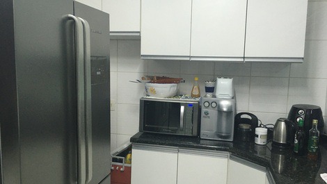 Beach house close to the sea with pool, air conditioning, TVs and WI FI