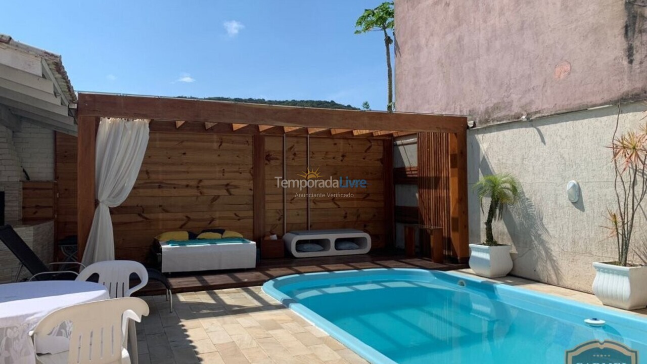 Casa para alquiler de vacaciones em Bombinhas (Mariscal)