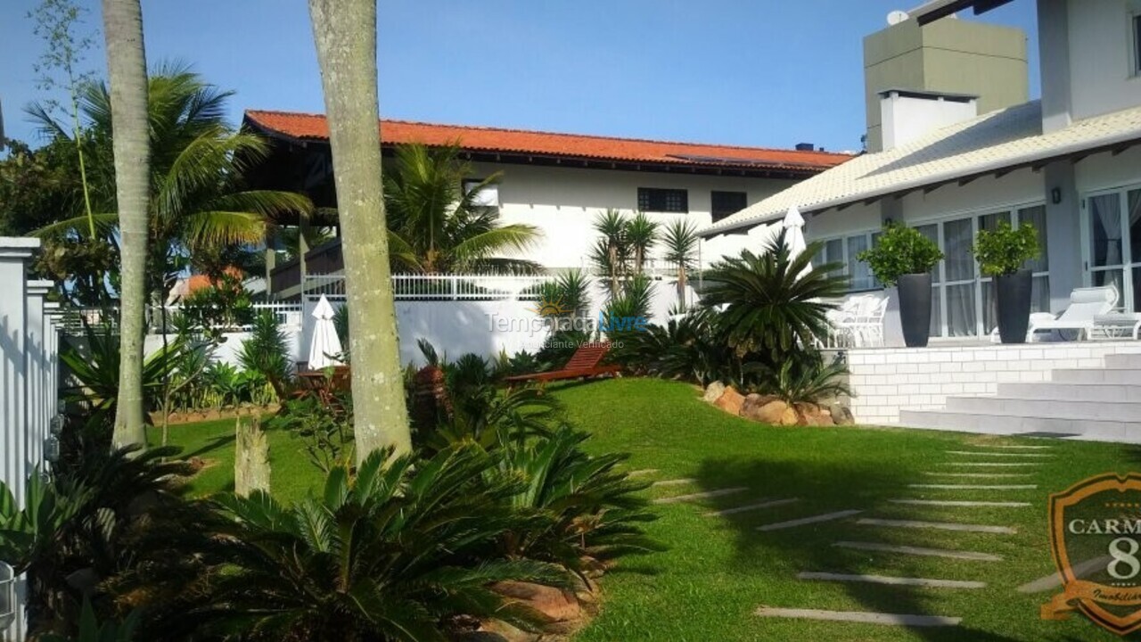 Casa para alquiler de vacaciones em Bombinhas (Praia de Bombinhas)