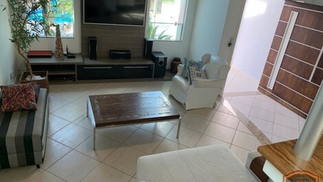 Beautiful house in the Mariscal with pool for 10 people