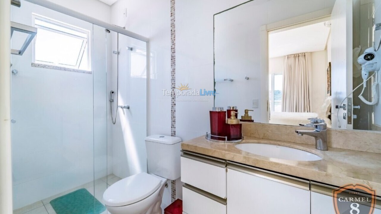 Apartment for vacation rental in Bombinhas (Mariscal)