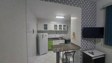 Hermoso apartamento con Wi-Fi a 370 m de Praia do Morro y Marlim Azul