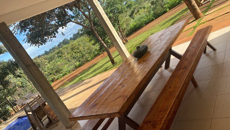 Casa de campo junto al lago con piscina