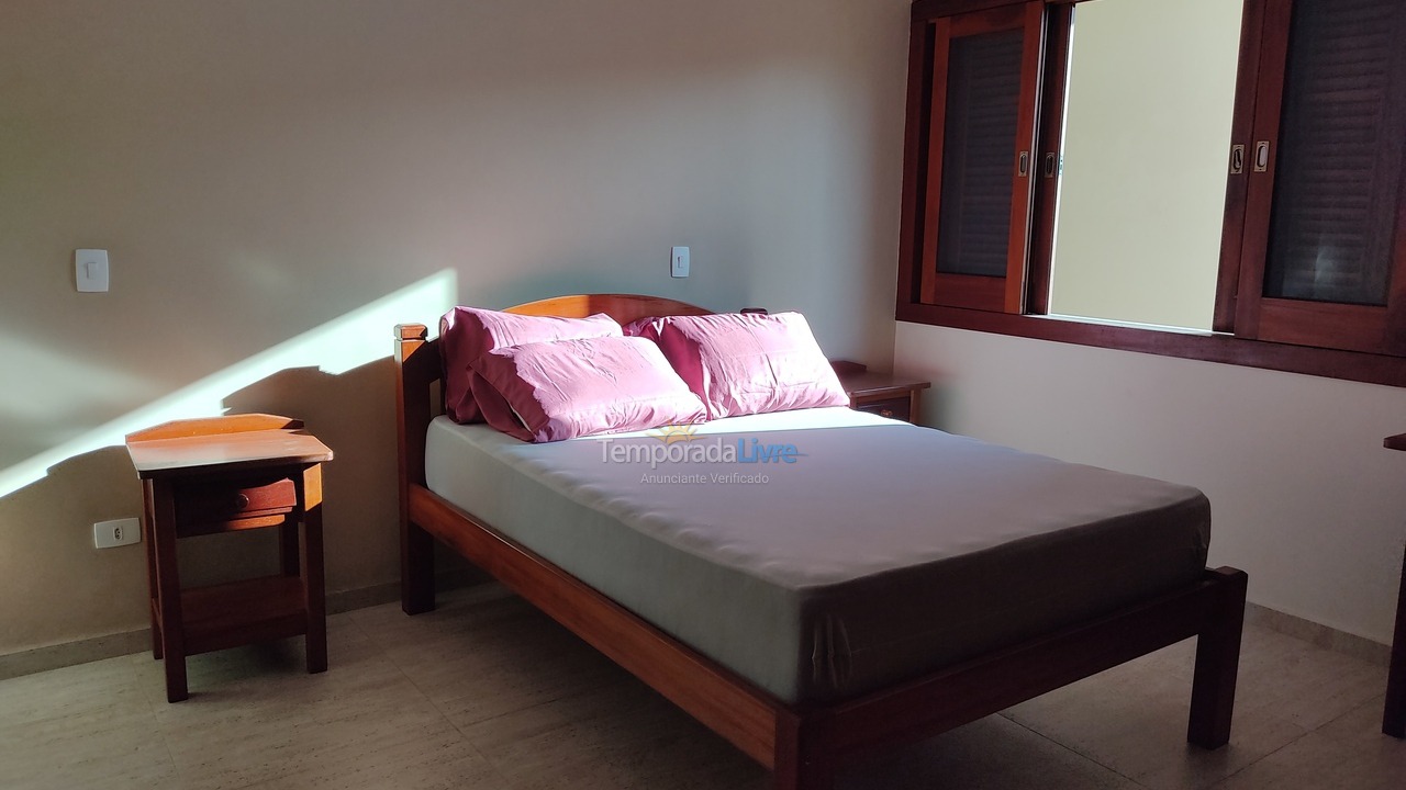 Casa para aluguel de temporada em Ubatuba (Lagoinha)