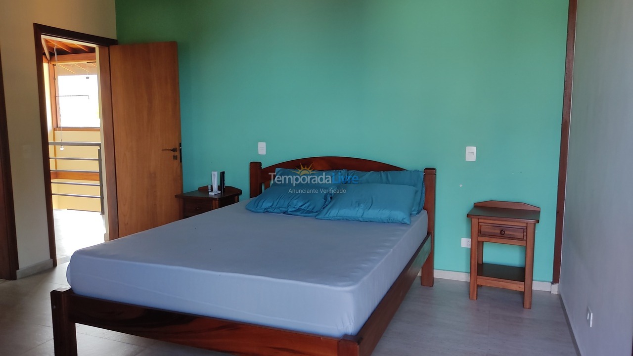 Casa para aluguel de temporada em Ubatuba (Lagoinha)