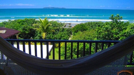 Espectacular casa frente al mar en Mariscal.