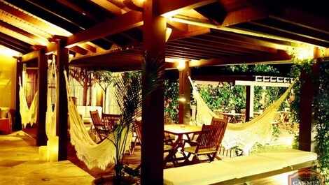 Espectacular casa frente al mar en Mariscal.