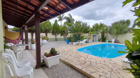Casa con piscina - temporada - Daniela - Florianópolis - SC