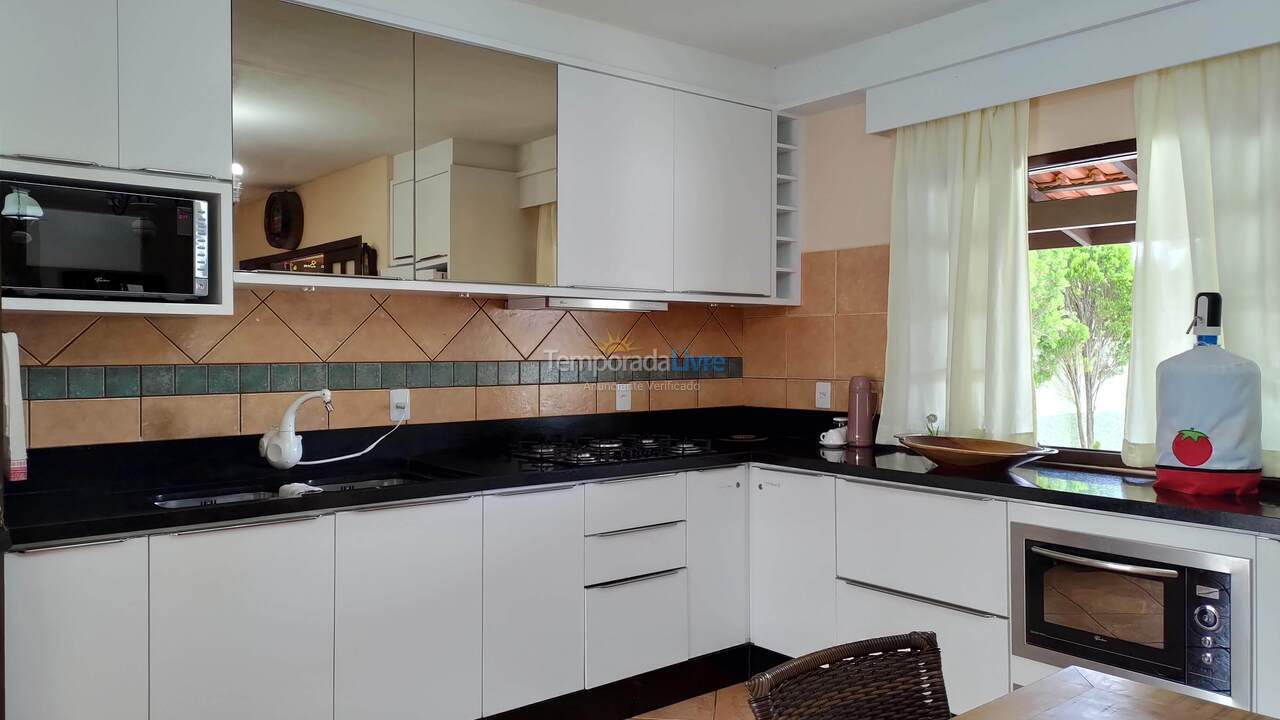 Casa para alquiler de vacaciones em Florianópolis (Praia da Daniela)