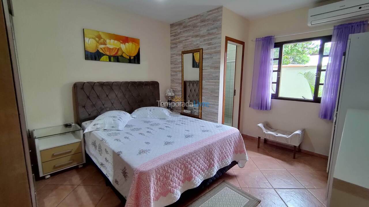 Casa para alquiler de vacaciones em Florianópolis (Praia da Daniela)