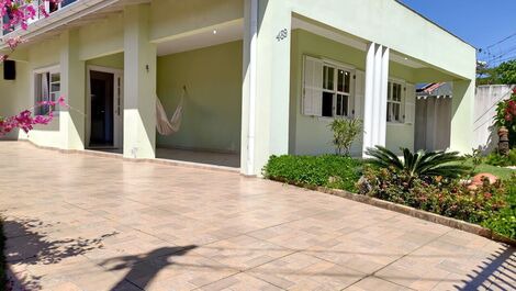 Casa en Daniela - alquiler vacacional - Florianópolis - SC