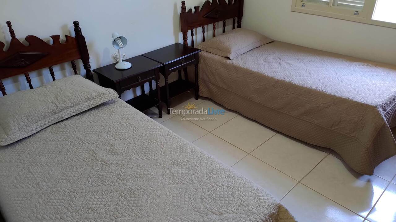 Casa para alquiler de vacaciones em Florianópolis (Praia da Daniela)