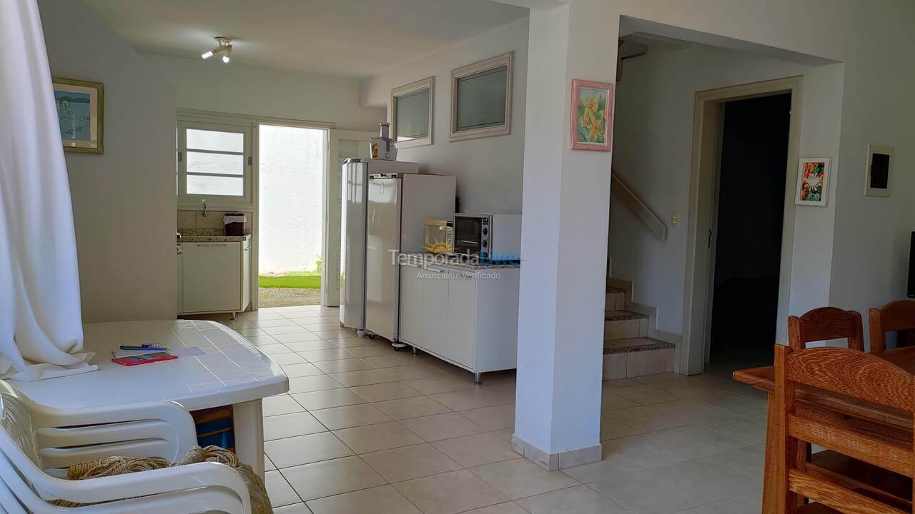 Casa para alquiler de vacaciones em Florianópolis (Praia da Daniela)