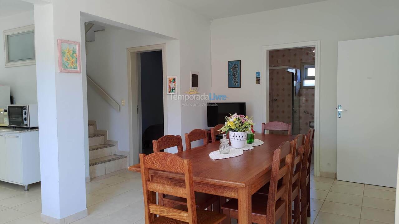 Casa para alquiler de vacaciones em Florianópolis (Praia da Daniela)