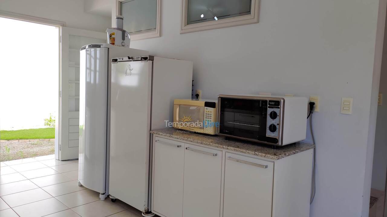 Casa para alquiler de vacaciones em Florianópolis (Praia da Daniela)