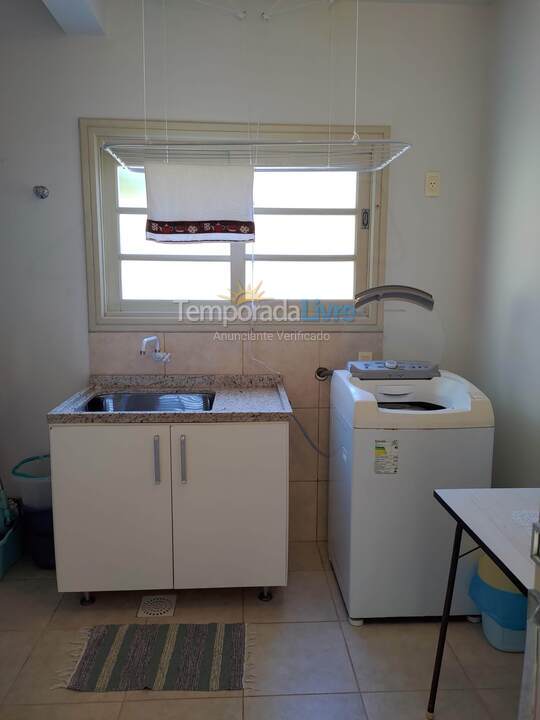 Casa para alquiler de vacaciones em Florianópolis (Praia da Daniela)