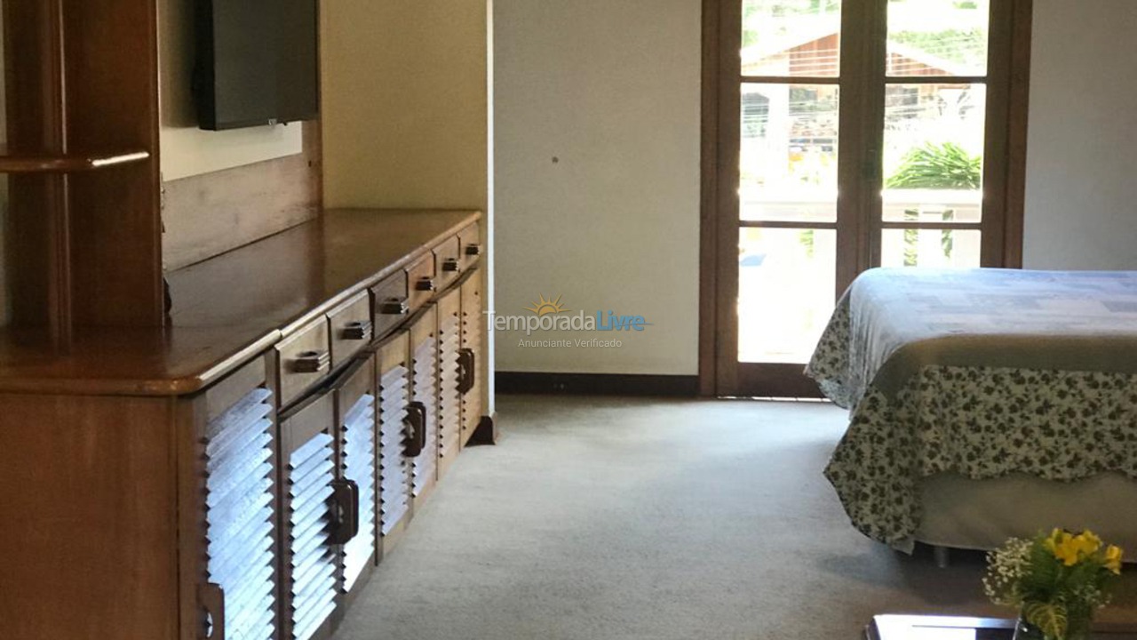 House for vacation rental in Campos do Jordão (Recanto Feliz)