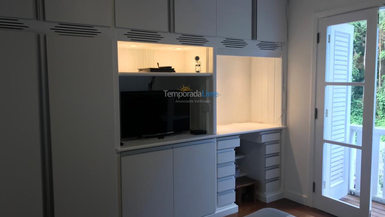 House for vacation rental in Campos do Jordão (Recanto Feliz)