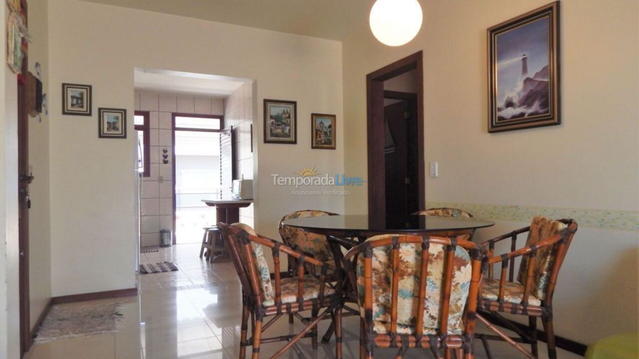 Apartment for vacation rental in Bombinhas (Praia de Bombinhas)