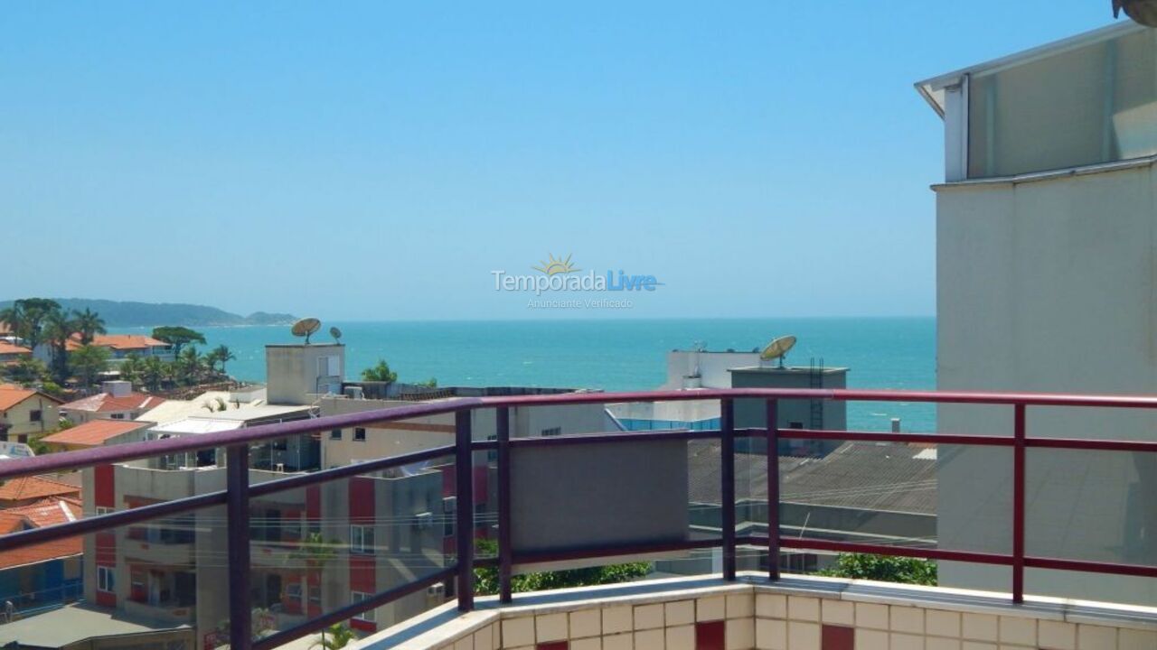 Apartment for vacation rental in Bombinhas (Praia de Bombinhas)