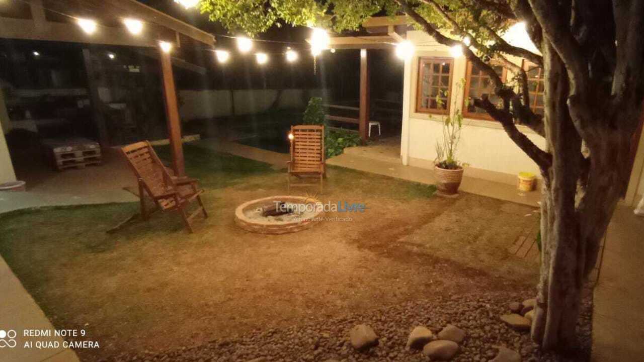 Casa para aluguel de temporada em Vargem Grande Paulista (Mariapolis Ginetta)