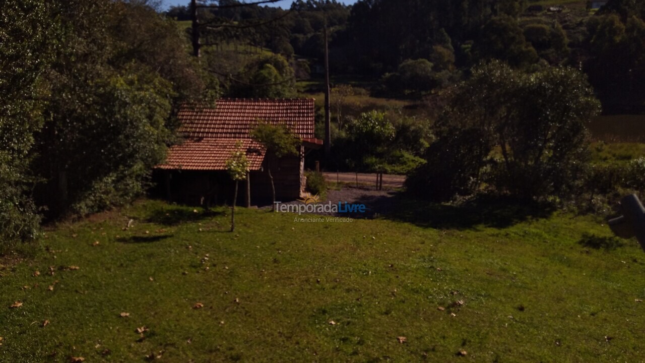 Casa para aluguel de temporada em Farroupilha (Desvio Blauth)