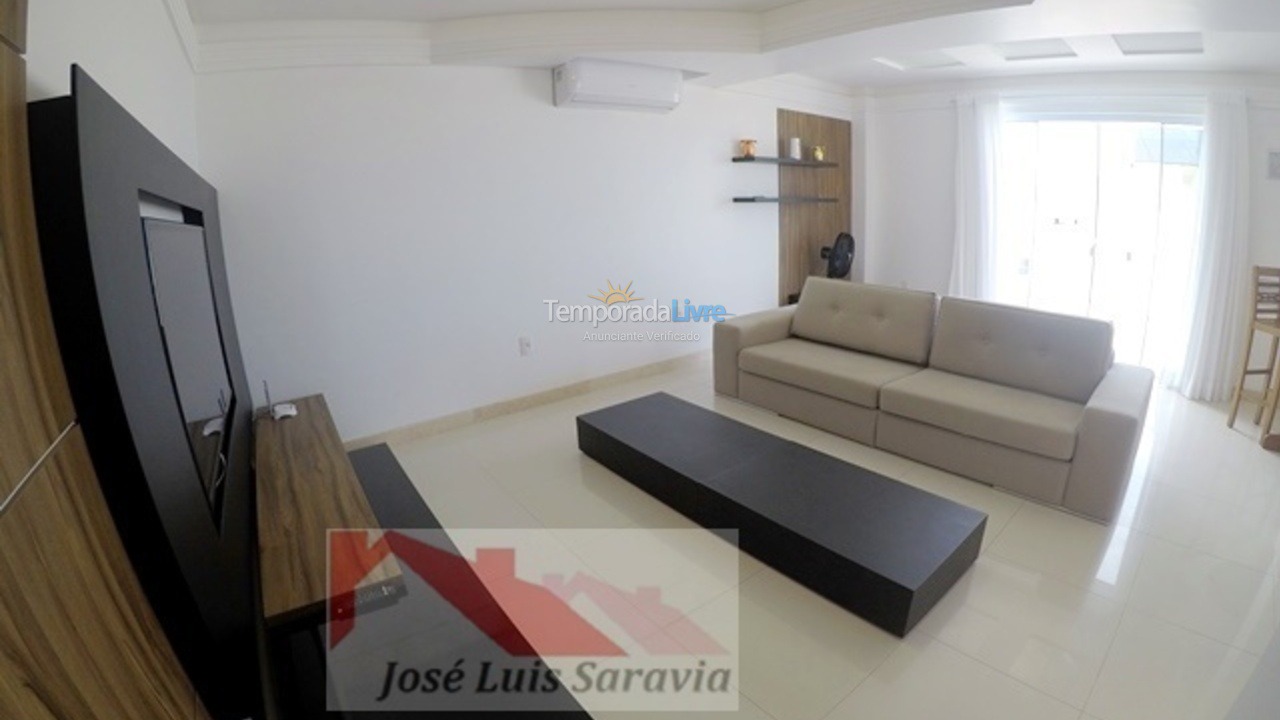 Apartamento para alquiler de vacaciones em Bombinhas (Praia de Bombas)