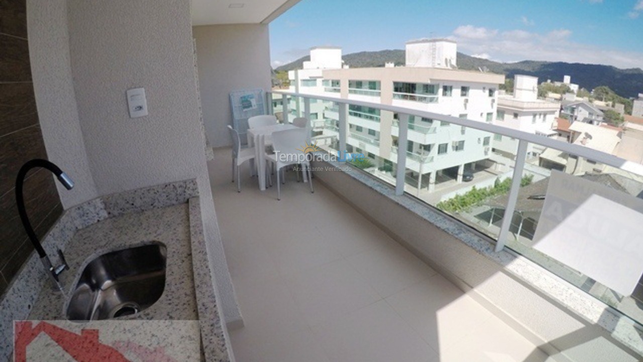 Apartamento para aluguel de temporada em Bombinhas (Praia de Bombas)