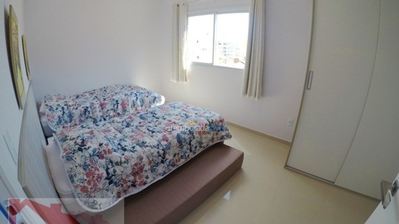 Apartamento para aluguel de temporada em Bombinhas (Praia de Bombas)