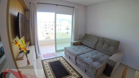 Excelente apartamento amplo e novo com 3 ar condic no centro de Bombas